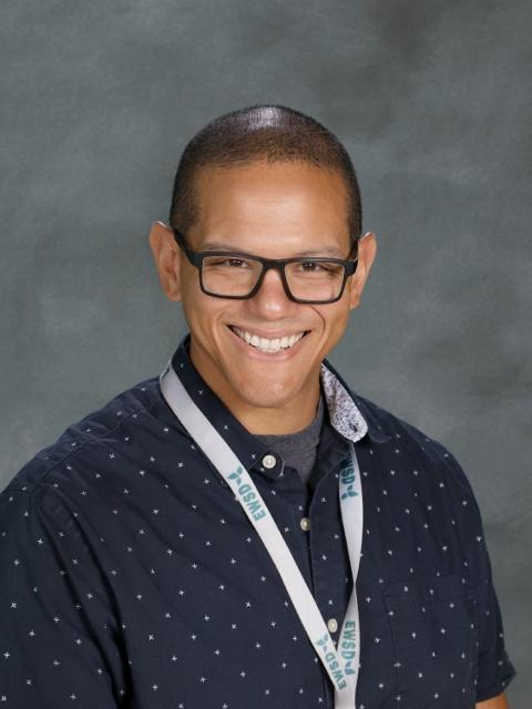 Photo of Aaron Mason 