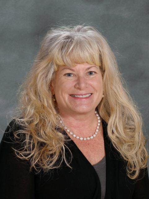 Photo of Cari Papp 